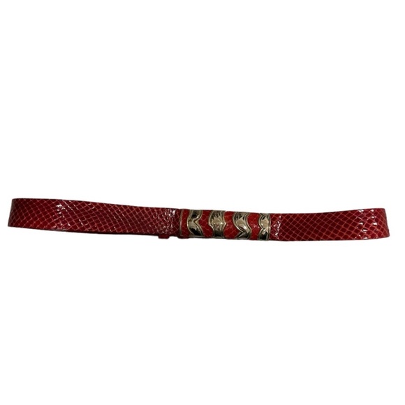 $495 JUDITH LIEBER for SAKS FIFTH AVENUE Red Snakeskin Belt with Gold Hardware - Picture 3 of 5